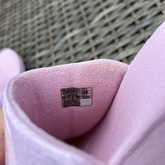 UGG Kids Light Pink Glitter Slide Sandals Little Kids Girls‎ Size 3 - Picture 8 of 8